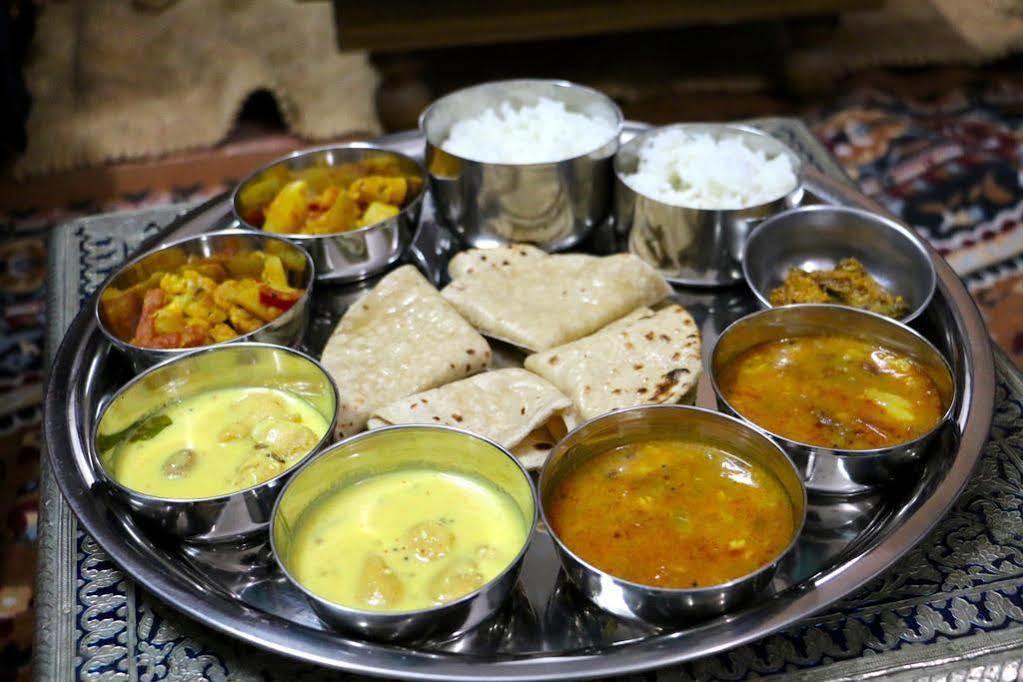 Fabhotel Sahib'S Nobel Jaipur Bagian luar foto